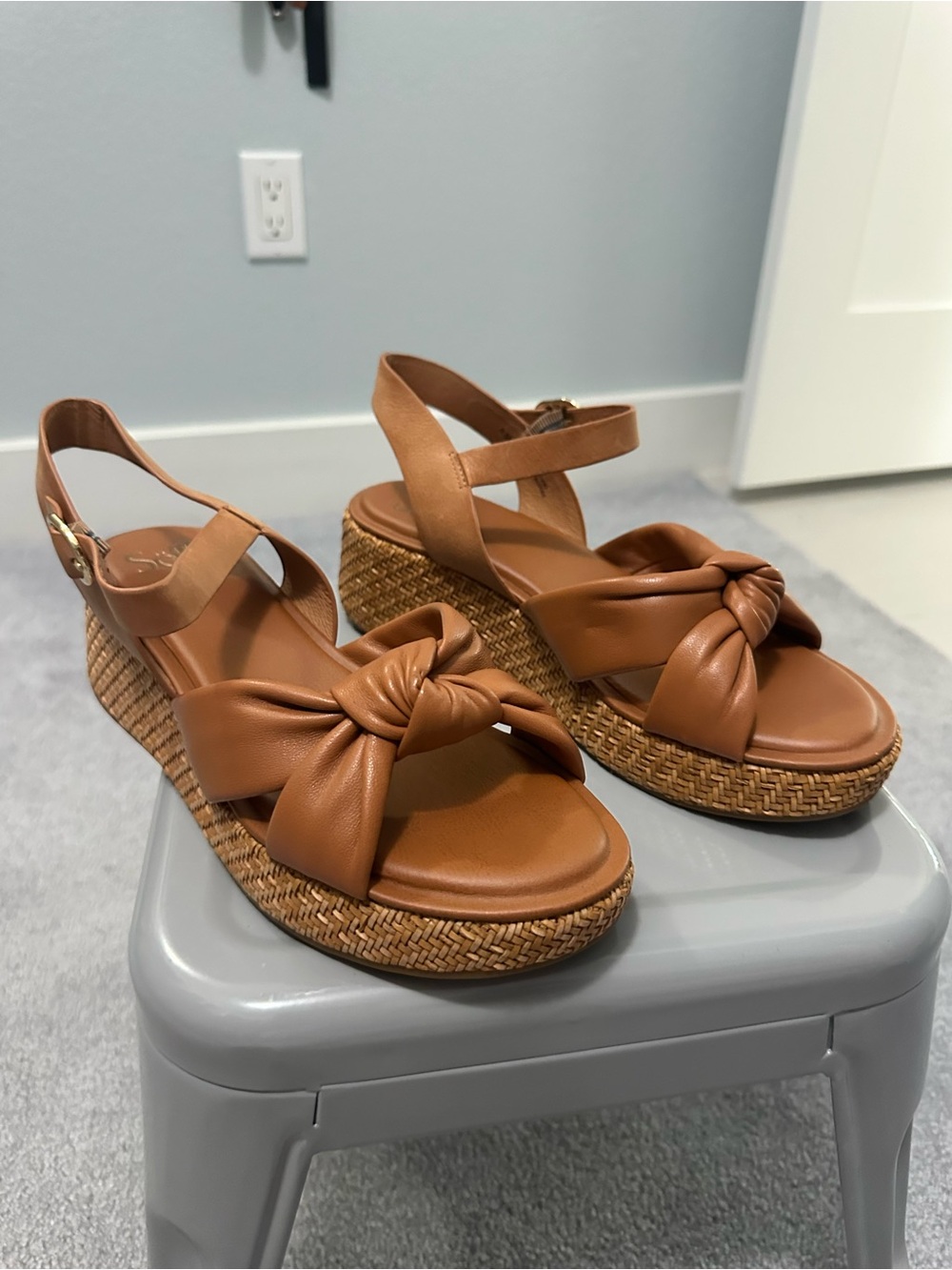 Sofft Tan Wedge Sandals with Knotted Straps